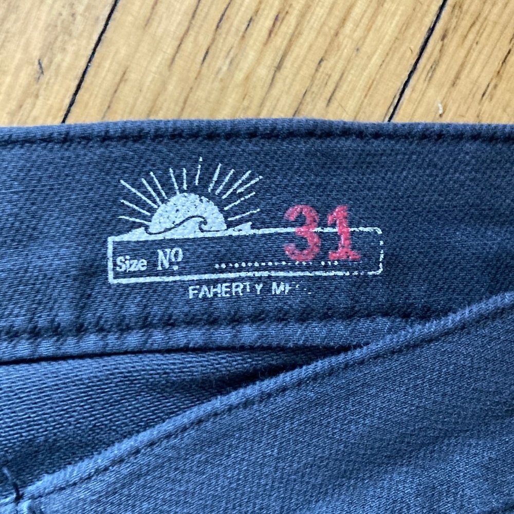 Faherty Dark Jeans with Red Accent